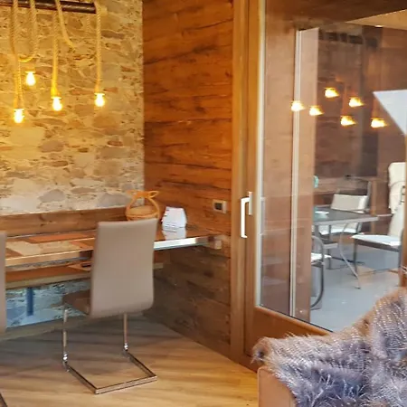 House Snc Di Elisa Baroni E Beatrice Dei Cas Apartman Bormio
